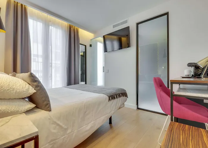 Hotel Beausejour Paris