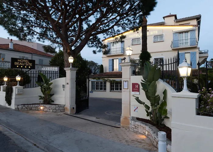 Hotéis de Antibes