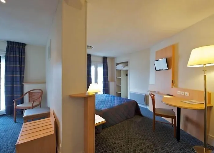 Hotel Le Bourbon Pau Centre