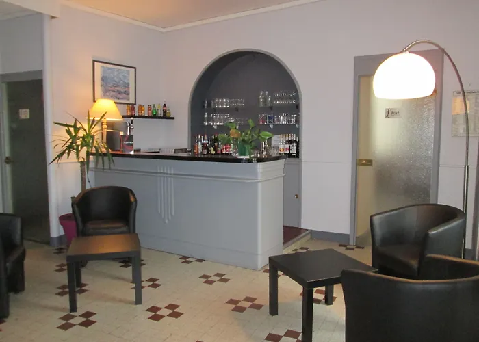 Logis Hostellerie Du Cheval Blanc Sainte-Maure-de-Touraine