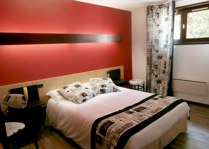 Le Merle Blanc Hôtel Logis Digoin