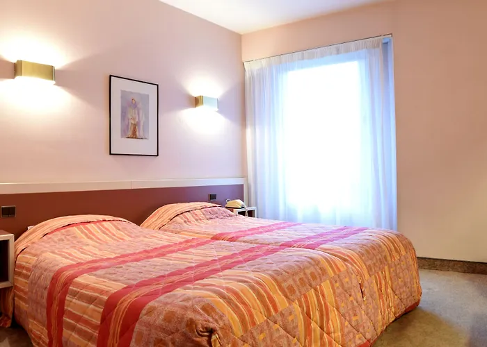 Logis Hôtel L'Auzeraie Ax-les-Thermes