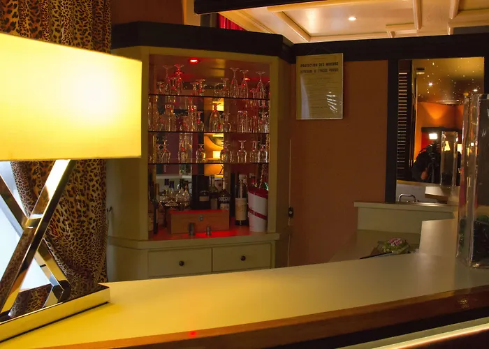 Hotel Du Trosy Clamart