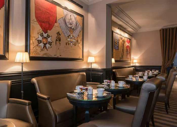 Hotel Saint Cyr Etoile Paris