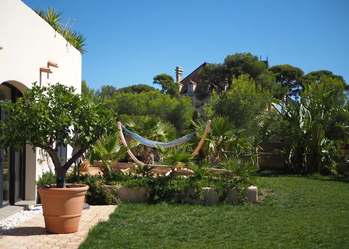 Bed and Breakfast Les Cactus Bleus à Sausset-les-Pins
