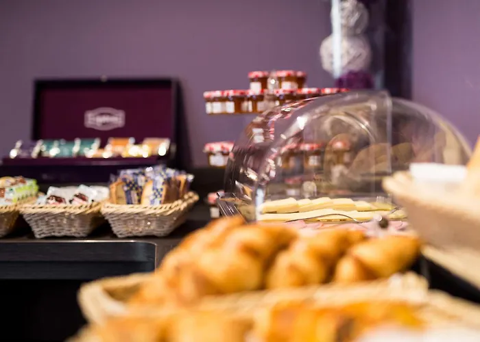 Hotel Eurocentre 3* Toulouse Nord Castelnau-dʼEstrétefonds
