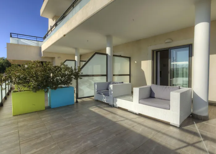 Hôtel Baptistin Le Lavandou