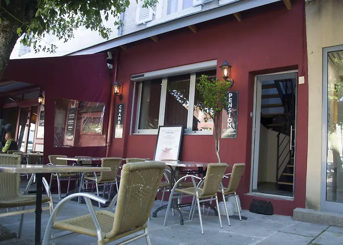 Hotel Aux Platanes à Poligny 