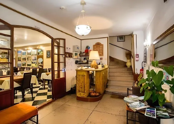 Hotel Du Roc Castellane