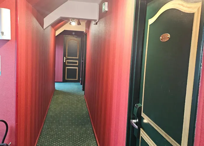 Hotel 1Er Consul Rouen