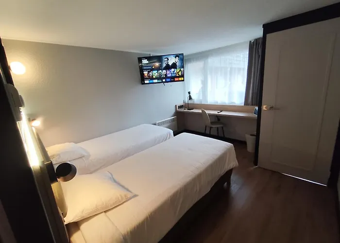Hotel Campanile Rouen Nord - Mont-Saint-Aignan