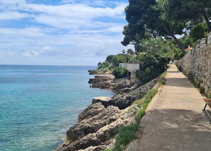Villa Ladore, Apt 2 Chambres Dans Maison, 55M2, 100M Des Plages, Parking Roccabruna che accetta animali