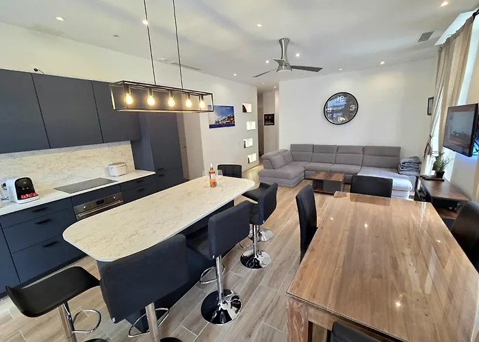 "Le Zen" By Enjoynice, Central Spacious Apartment With Airco, Beach At 10 Min admite animales