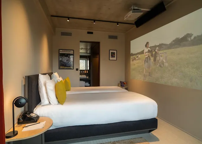 Mk2 Hotel Paradiso Nation Paris