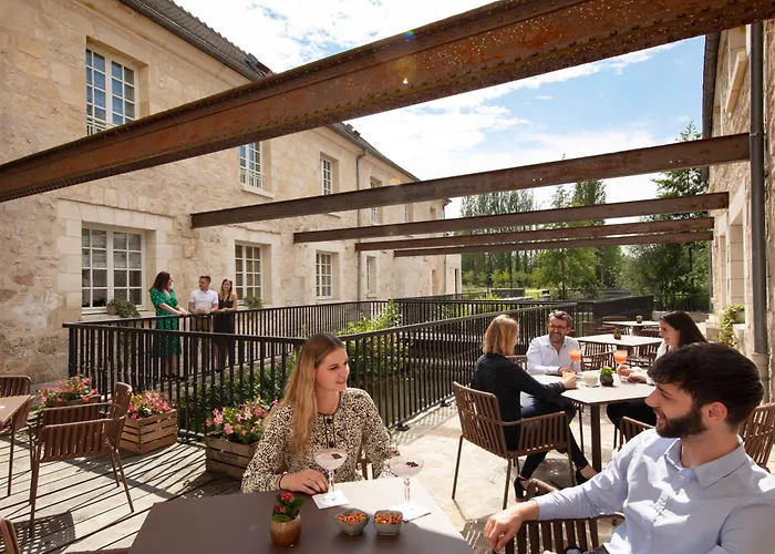 Le Grand Pavillon Chantilly Avilly-Saint-Leonard