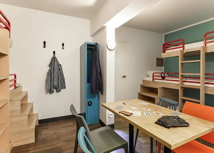 Hotelf1 Antibes Sophia Antipolis Vallauris