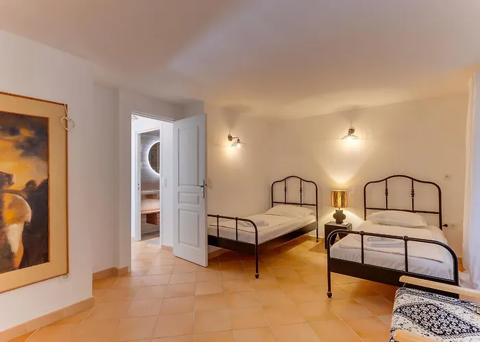 Villa Luna Vi4339 By Riviera Holiday Homes Èze