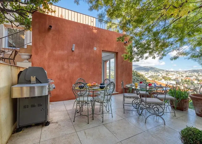 Villa Sur Les Hauteurs De Nice, Proche Centre privato
