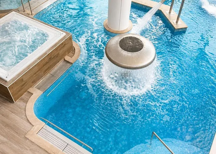 Logis Hôtel&Spa Marina d'Adelphia Aix-les-Bains