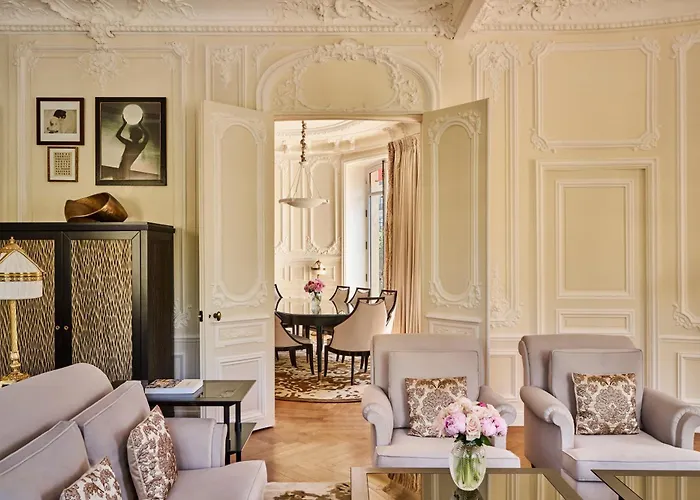 Hôtel Barrière Fouquet's Paris