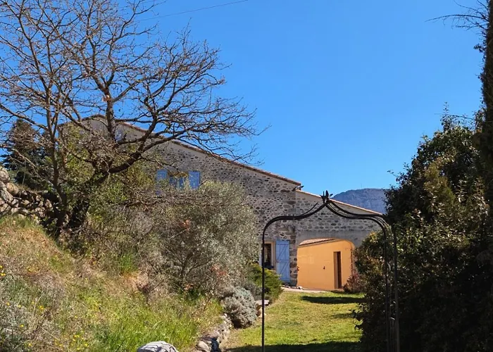Bed and Breakfast La Ferme de Valauris à Valernes