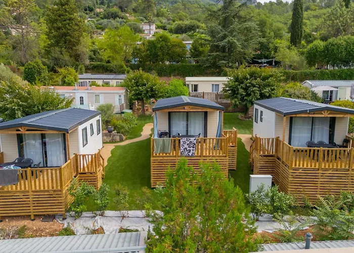 Camping Hotel Les Rives du Loup Tourrettes-sur-Loup acceptant les animaux
