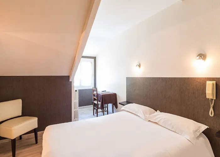 Logis Hôtel Les Cimes Argelès-Gazost