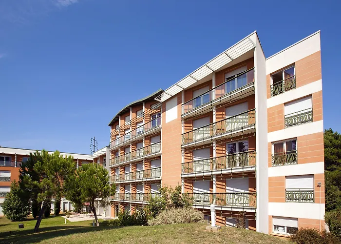 Aparthotel Cerise Valence