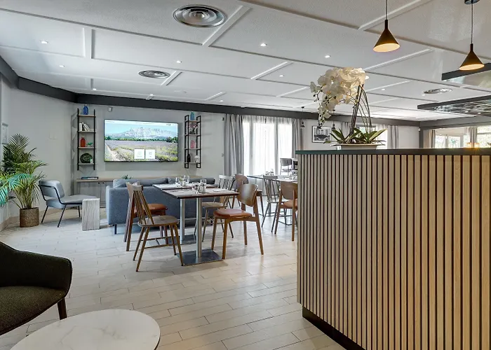 Hotel Campanile Poitiers