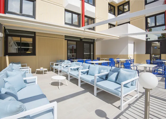 Ibis Styles Nice Cap 3000 Aéroport Saint-Laurent-du-Var