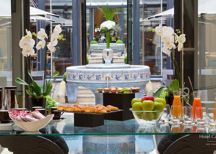 Hotel California Champs Elysees Paris