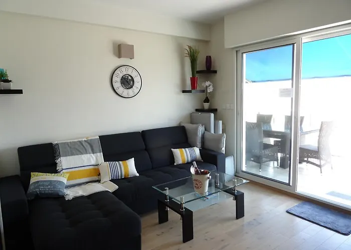 Val Roya Terrasse Apartamento Nice aceita animais de estimação