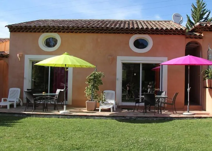 Hotel Mas des Lys à Roquebrune-sur Argens