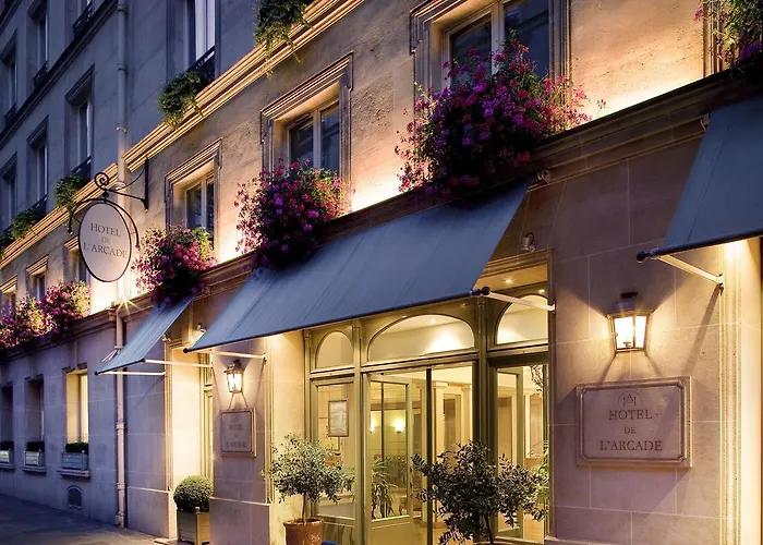 Hotel De L'Arcade Paris