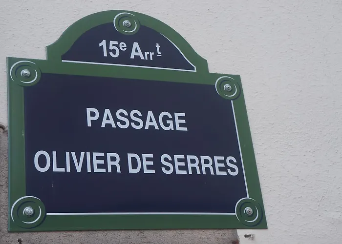 Le Clos De L'Olivier Paris