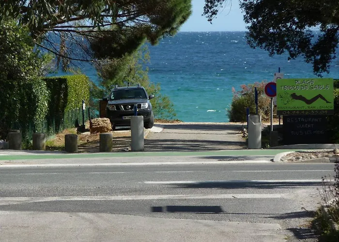 Hôtel les Eucalyptus Cavalaire-sur-Mer