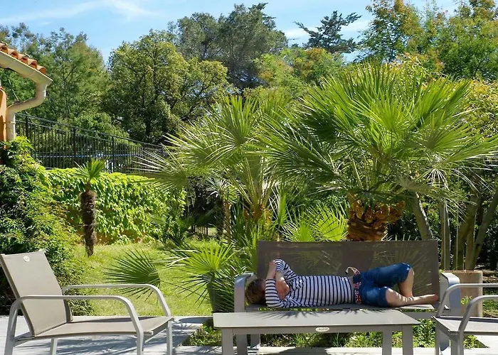 Nakato Villa Fréjus