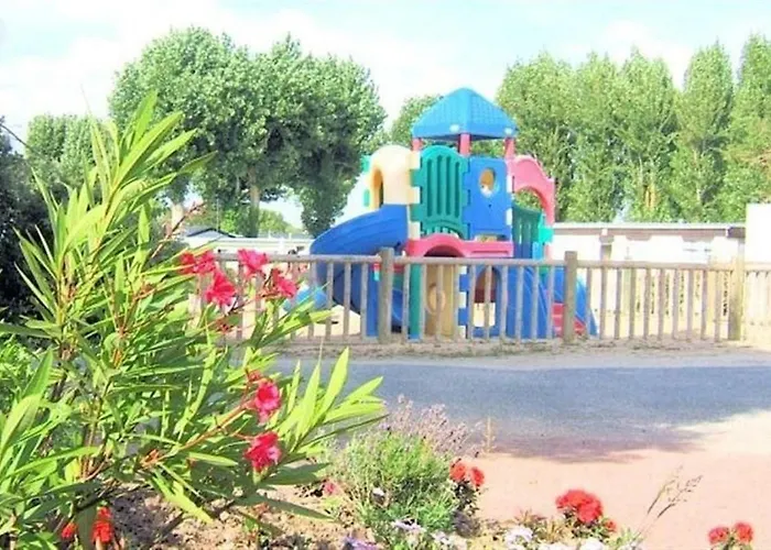 Bungalow Vacances Biot acceptant les animaux