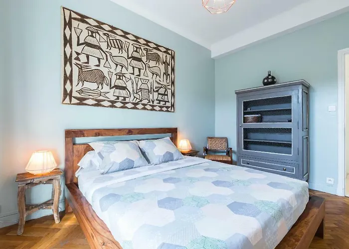 6 Bedrooms Seaview House, Old Town Nice