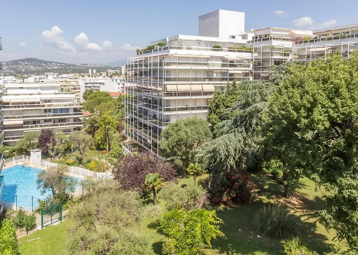 Residence Le Tanit Juan-les-Pins